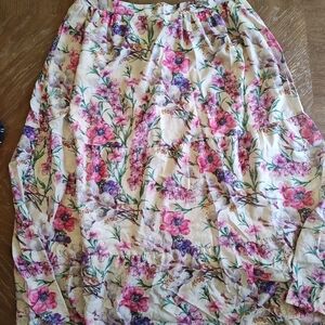 Floral Elegance Maxi Skirt